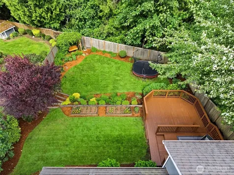 920 225th Court NE Sammamish WA 98074
