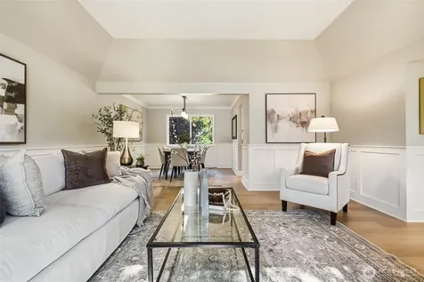 920 225th Court NE Sammamish WA 98074