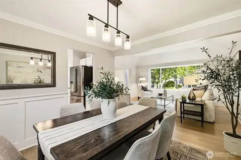 920 225th Court NE Sammamish WA 98074