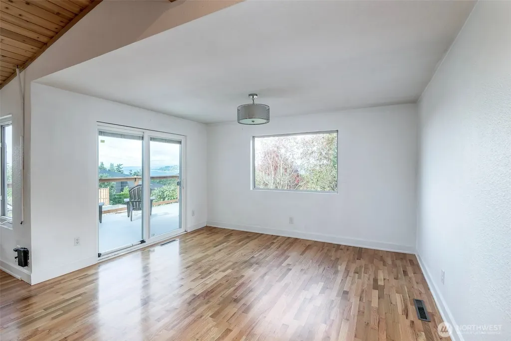3613 N 30th Street Tacoma WA 98407