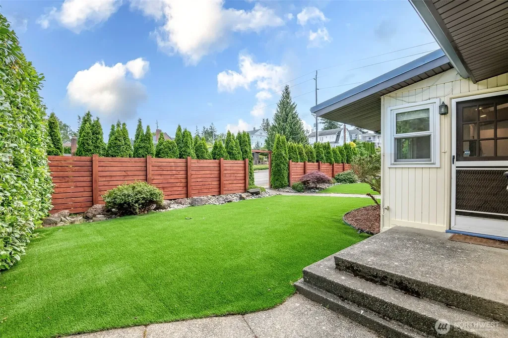 3613 N 30th Street Tacoma WA 98407