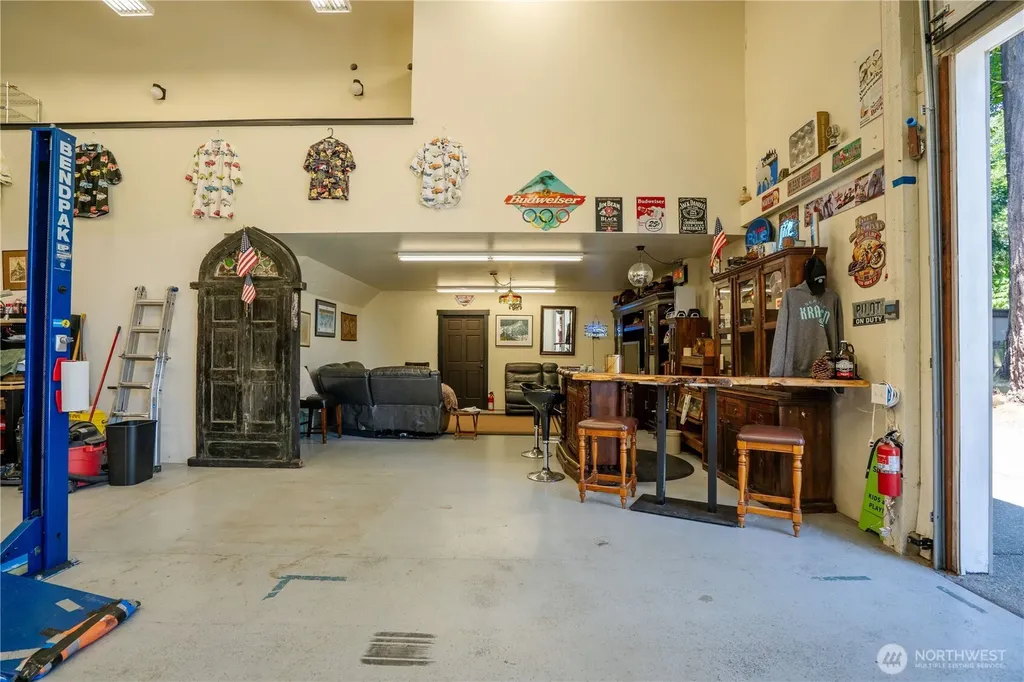1082 W Smith Road Bellingham WA 98226
