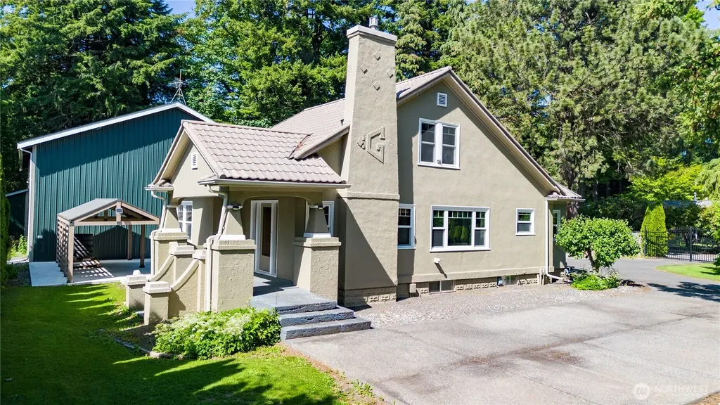 1082 W Smith Road Bellingham WA 98226