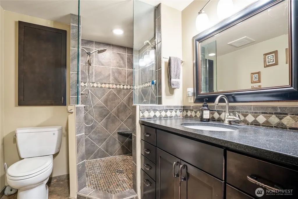 1082 W Smith Road Bellingham WA 98226