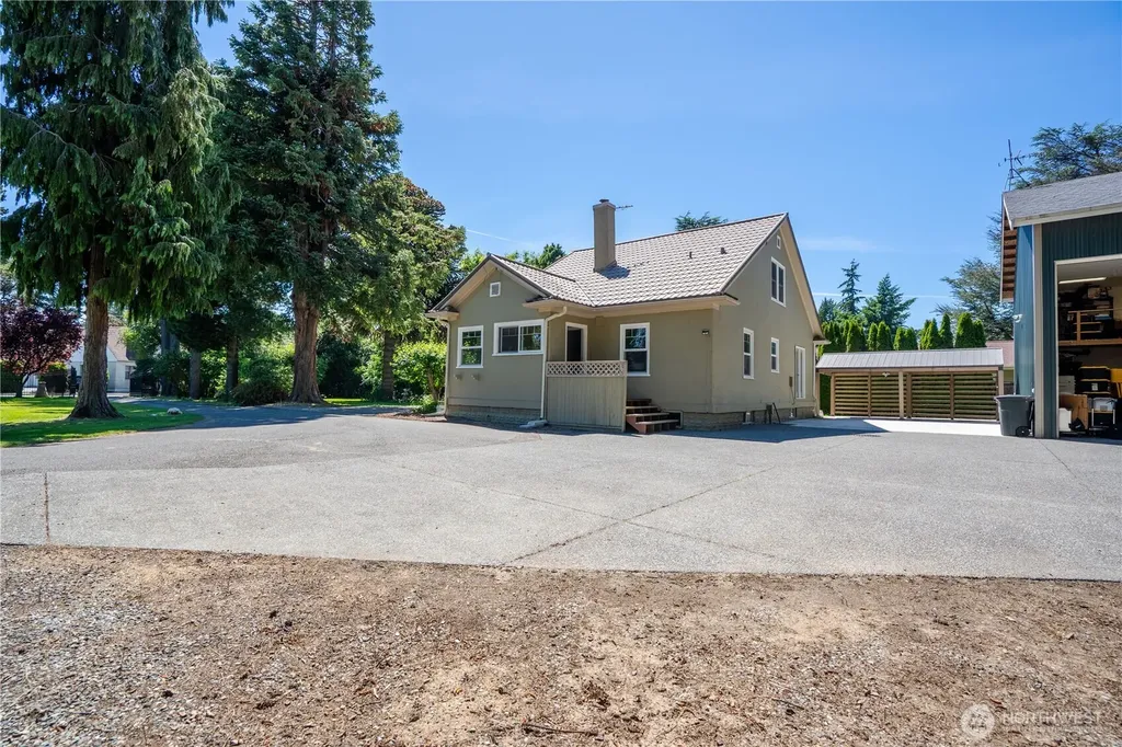 1082 W Smith Road Bellingham WA 98226