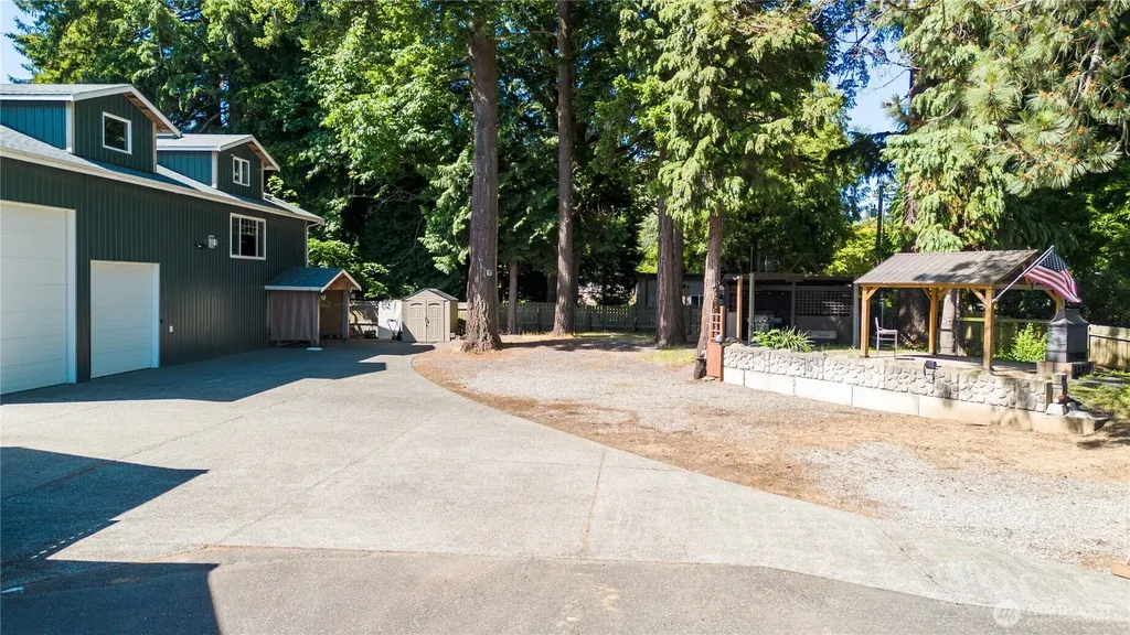 1082 W Smith Road Bellingham WA 98226
