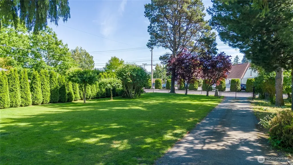 1082 W Smith Road Bellingham WA 98226
