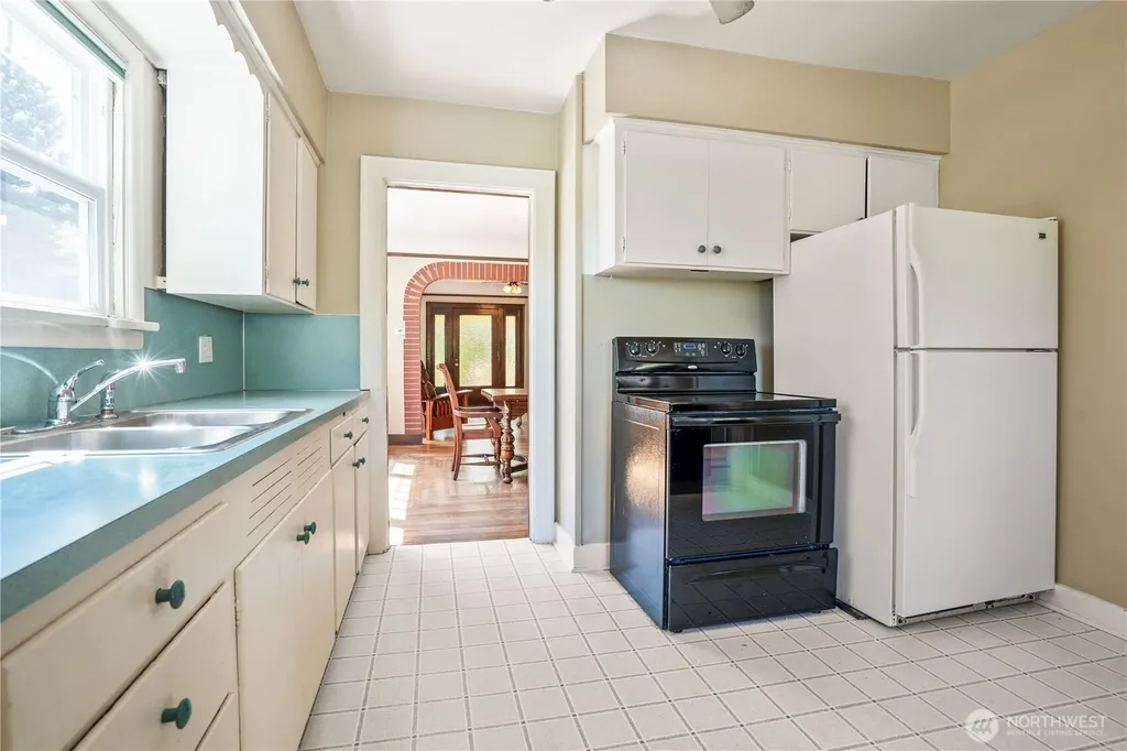 1082 W Smith Road Bellingham WA 98226