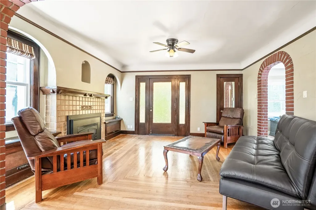 1082 W Smith Road Bellingham WA 98226