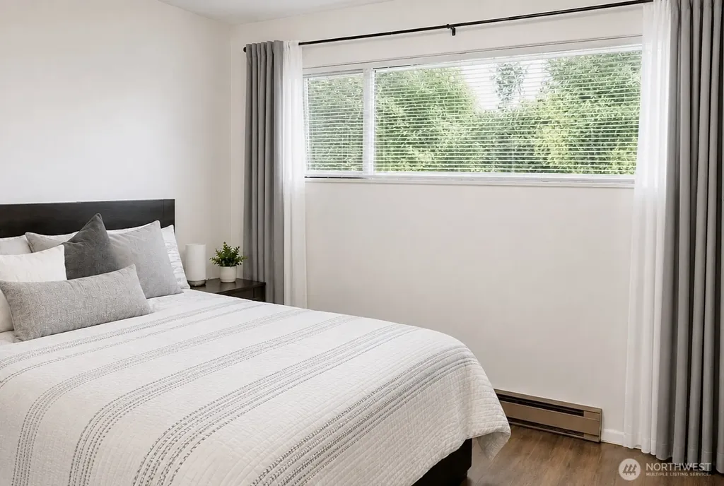 6746 24th Avenue NW Seattle WA 98117