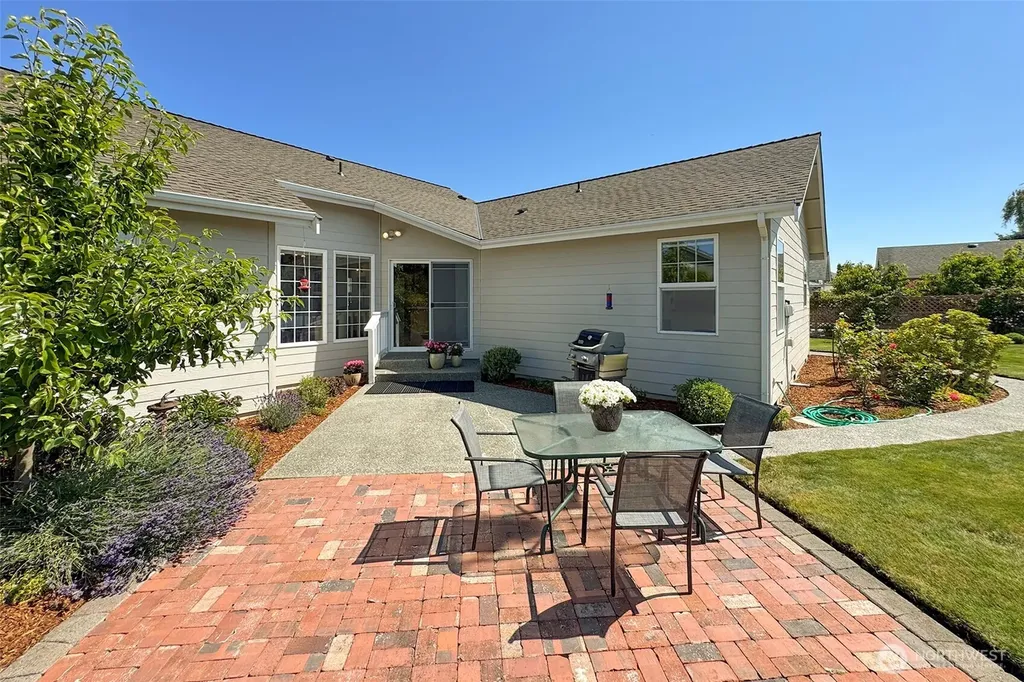 40 Cherrywood Place Sequim WA 98382