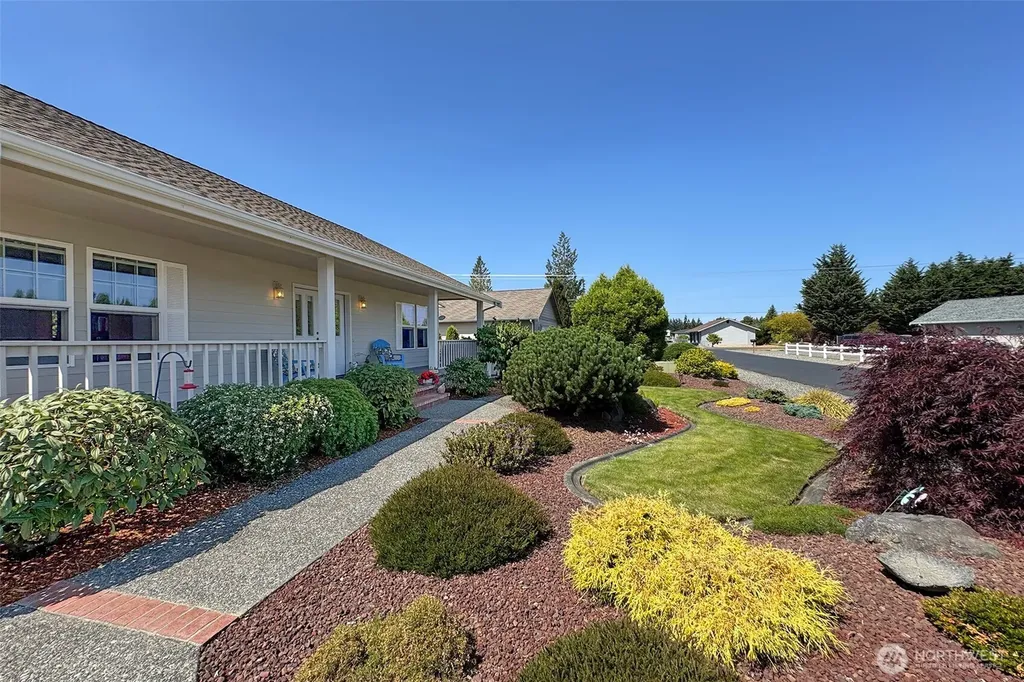 40 Cherrywood Place Sequim WA 98382