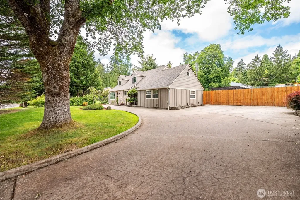 3136 Pacific Way Longview WA 98632