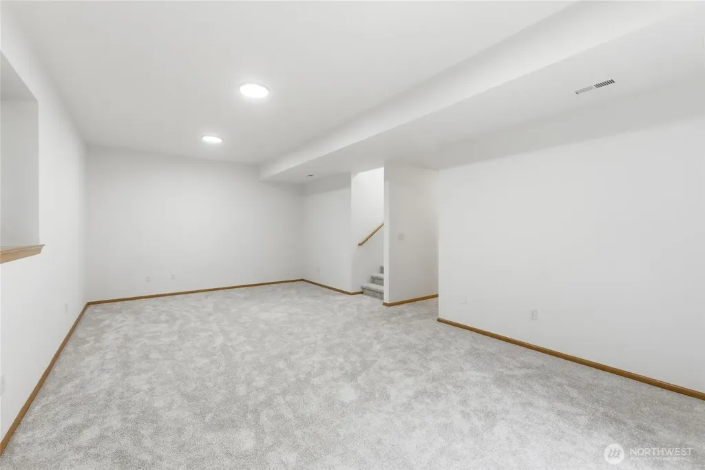 27630 NE Quail Creek Drive Redmond WA 98053