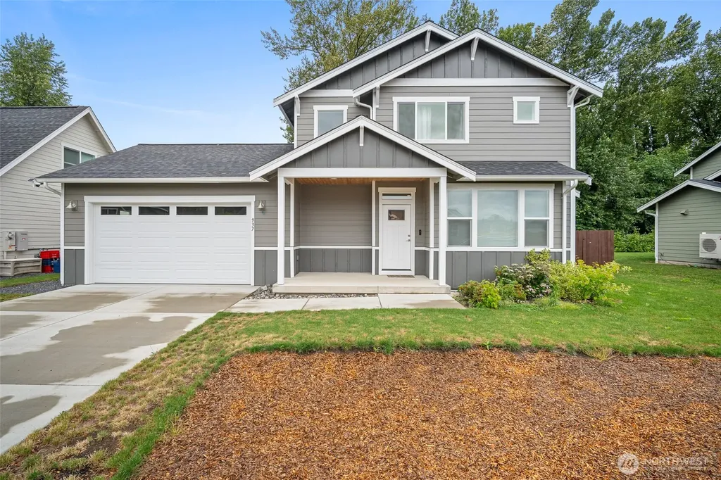 937 Crimson Court Nooksack WA 98276