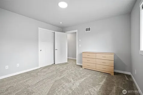 937 Crimson Court Nooksack WA 98276