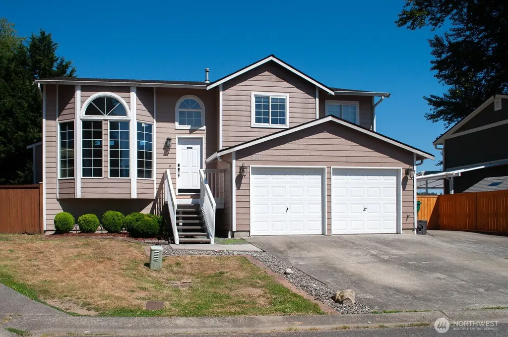 12505 57th Drive NE Marysville WA 98271