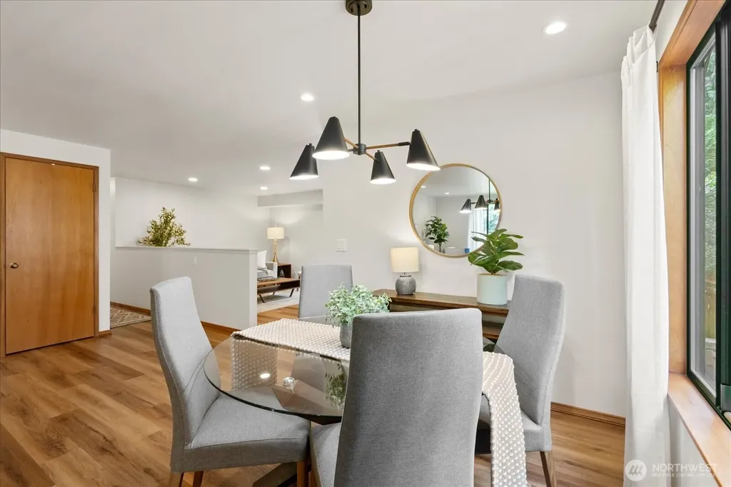 5306 162nd Place SW Edmonds WA 98026