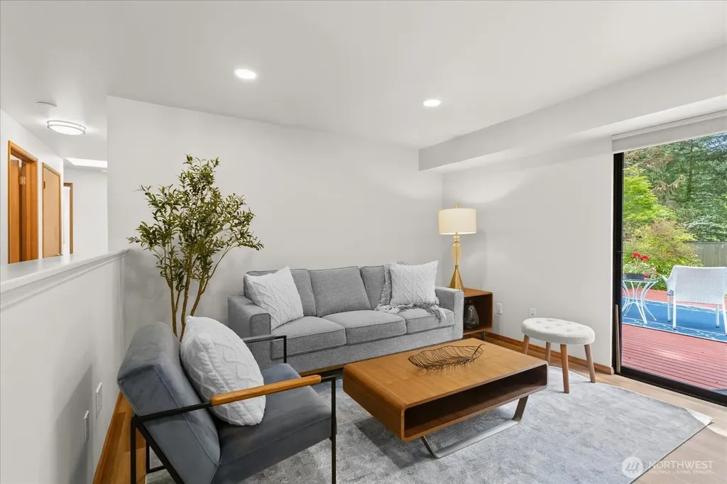 5306 162nd Place SW Edmonds WA 98026
