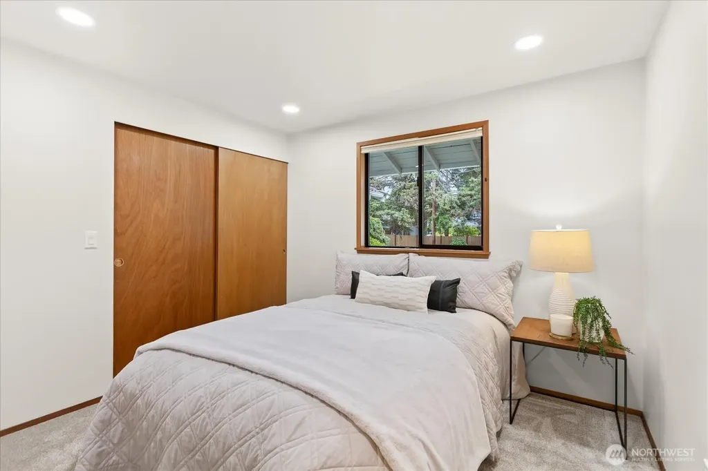 5306 162nd Place SW Edmonds WA 98026