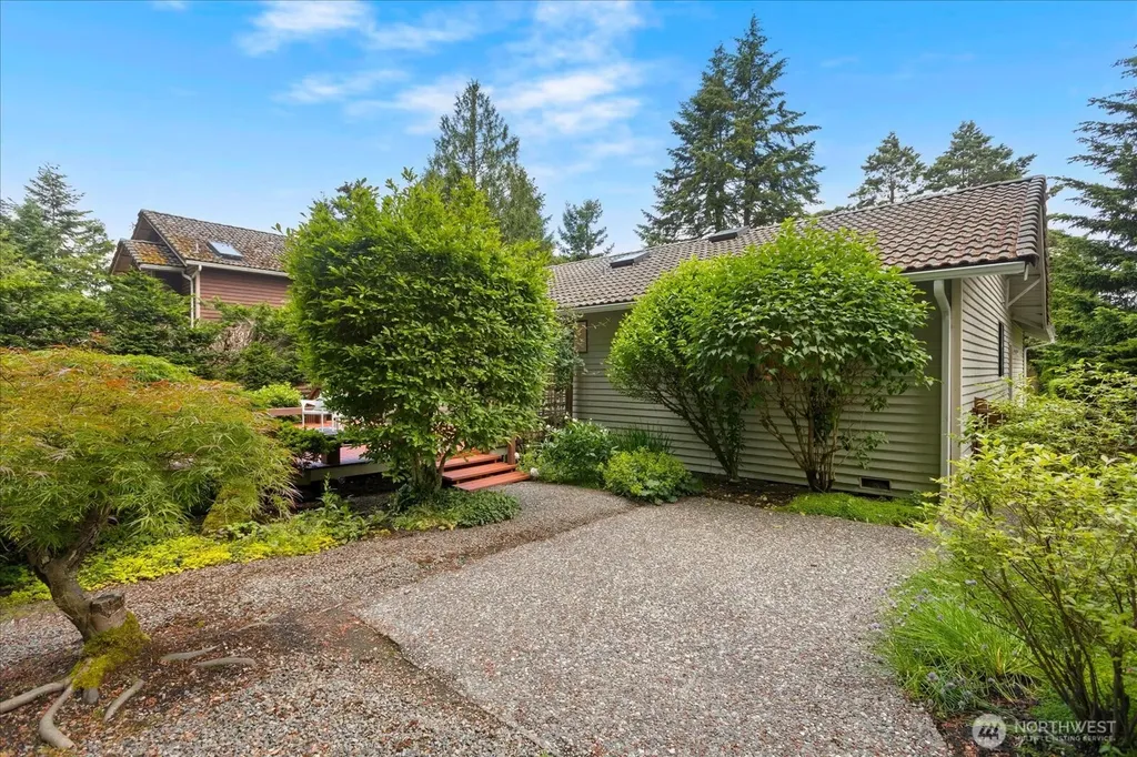 5306 162nd Place SW Edmonds WA 98026