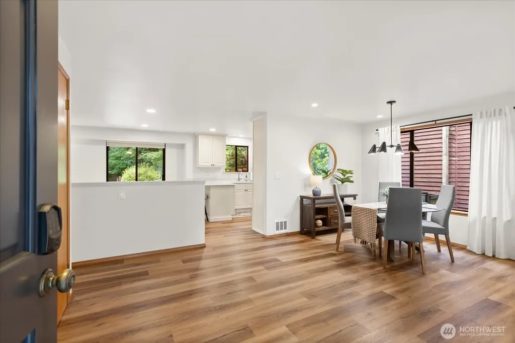 5306 162nd Place SW Edmonds WA 98026