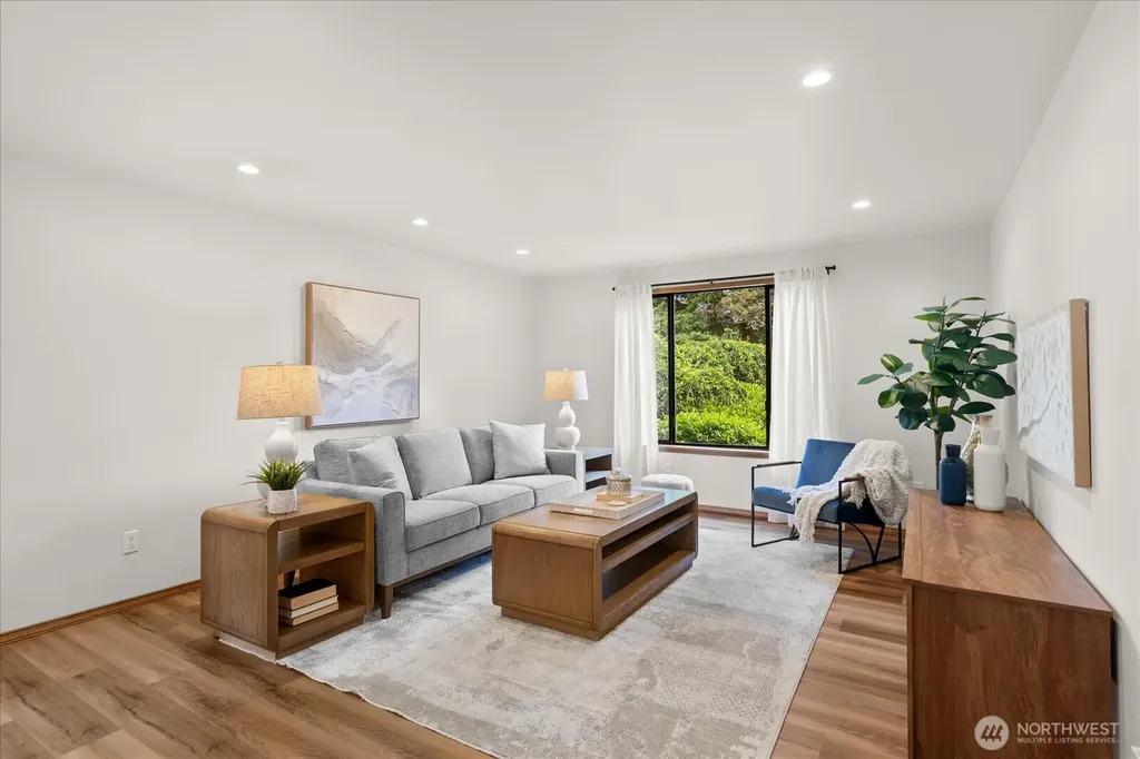5306 162nd Place SW Edmonds WA 98026