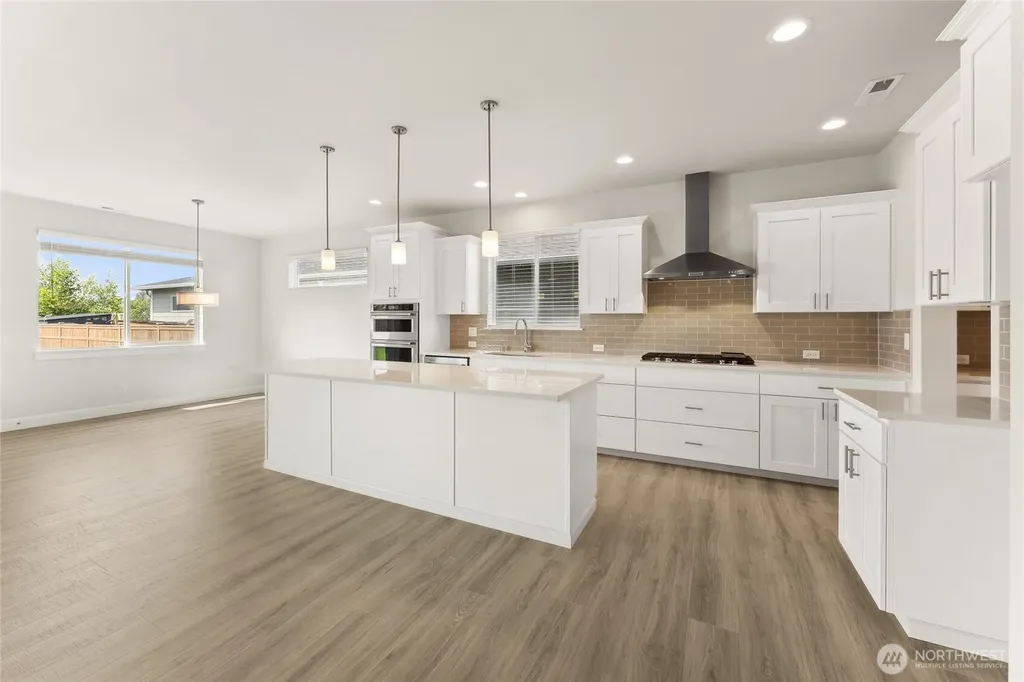 5901 229th Avenue E Buckley WA 98321