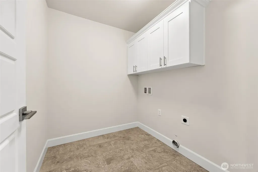 5901 229th Avenue E Buckley WA 98321