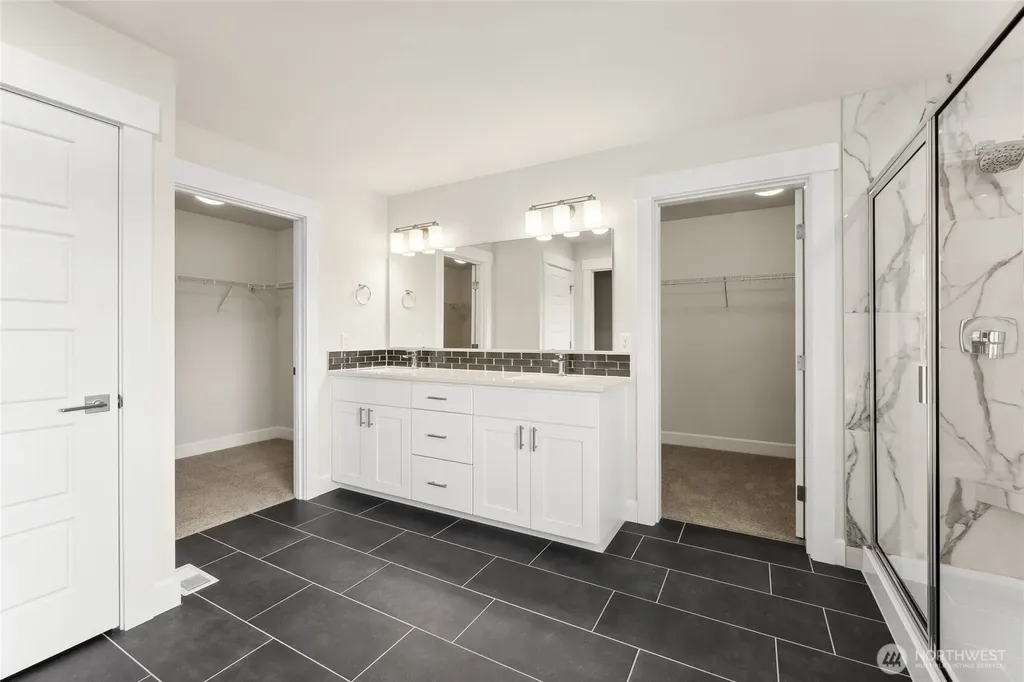 5901 229th Avenue E Buckley WA 98321