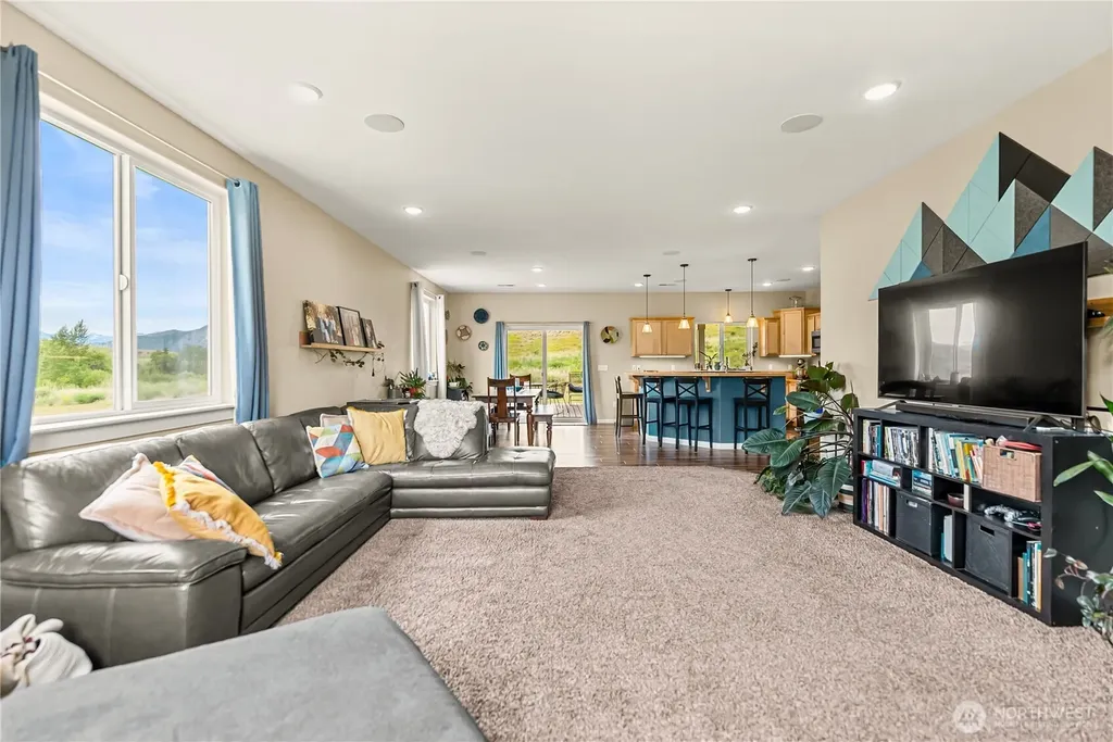 20771 Highway 20 Twisp WA 98856