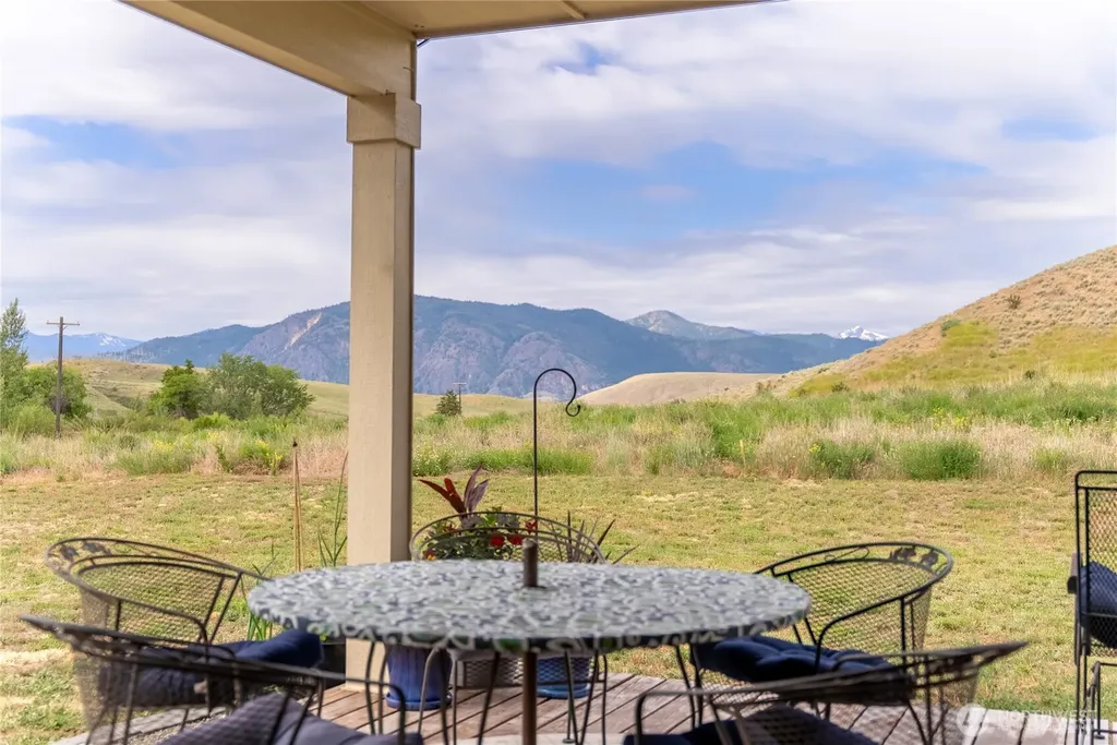 20771 Highway 20 Twisp WA 98856