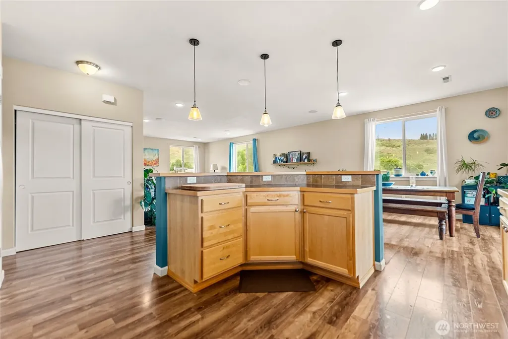 20771 Highway 20 Twisp WA 98856