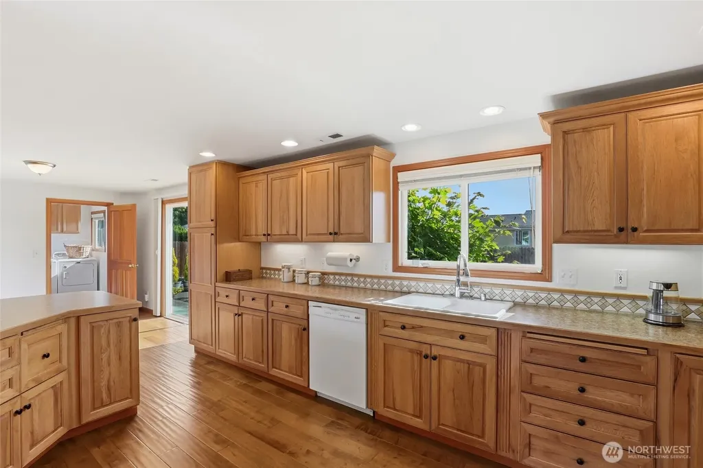 104 Valentine Court Elma WA 98541