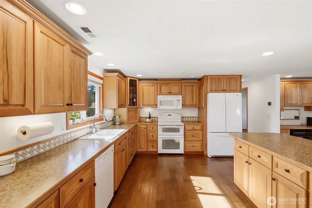 104 Valentine Court Elma WA 98541