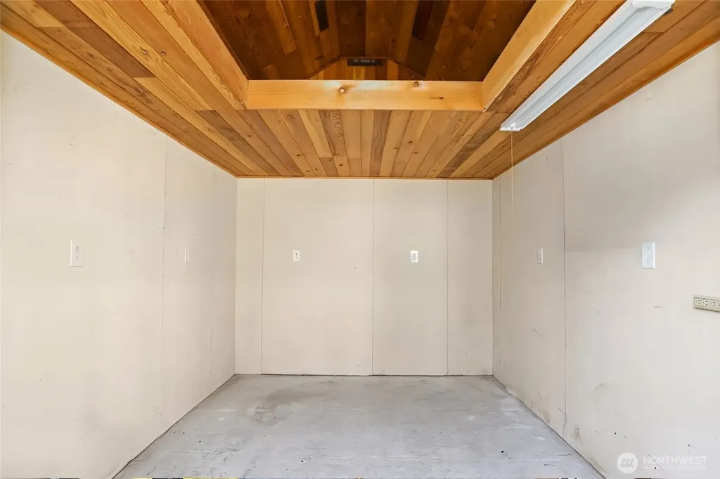104 Valentine Court Elma WA 98541