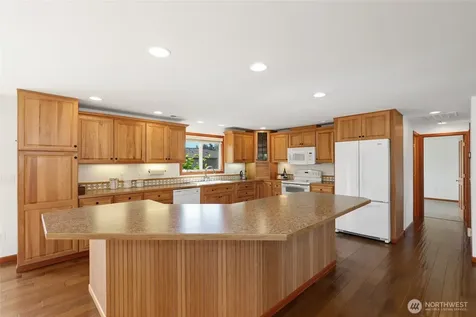 104 Valentine Court Elma WA 98541