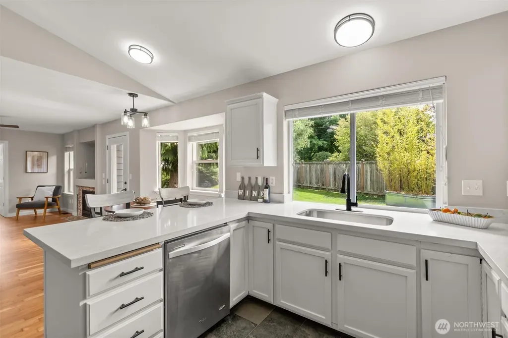 6104 44th Place NE Marysville WA 98270