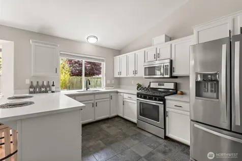 6104 44th Place NE Marysville WA 98270