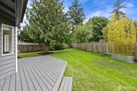 6104 44th Place NE Marysville WA 98270
