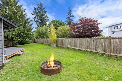 6104 44th Place NE Marysville WA 98270
