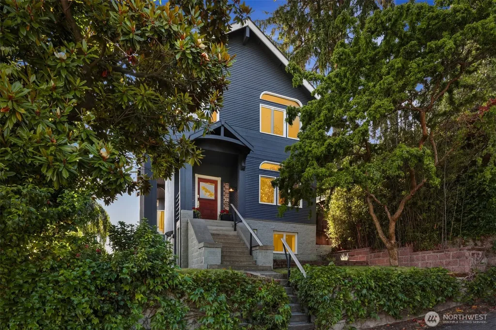 3951 Dayton Avenue N Seattle WA 98103
