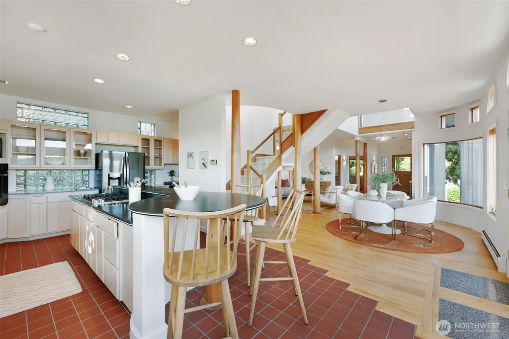 3951 Dayton Avenue N Seattle WA 98103