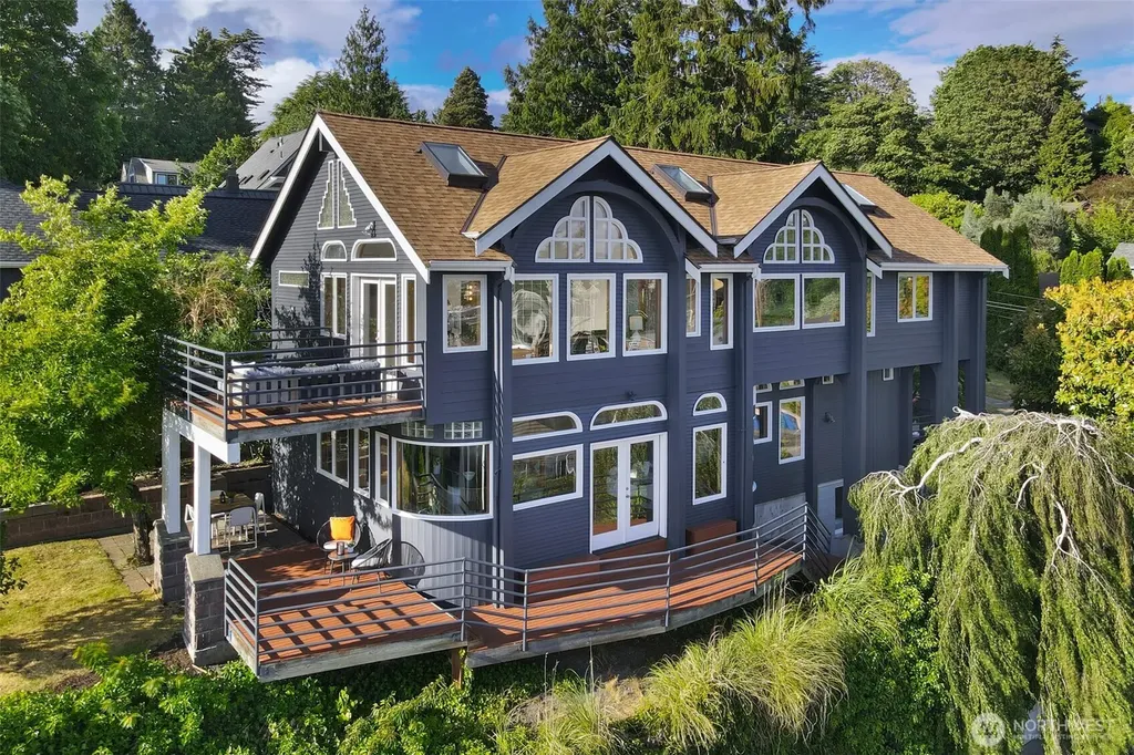 3951 Dayton Avenue N Seattle WA 98103