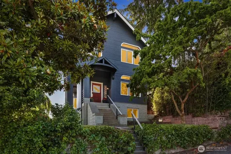 3951 Dayton Avenue N Seattle WA 98103