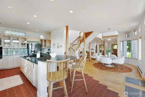 3951 Dayton Avenue N Seattle WA 98103