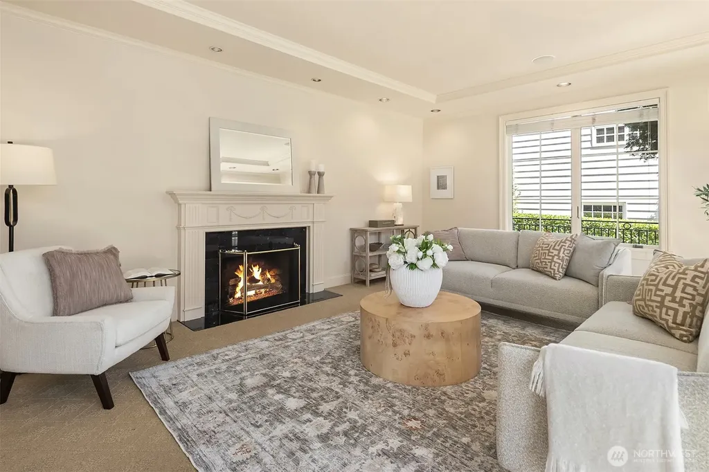 5506 NE Penrith Road Seattle WA 98105
