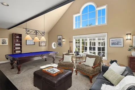 5506 NE Penrith Road Seattle WA 98105