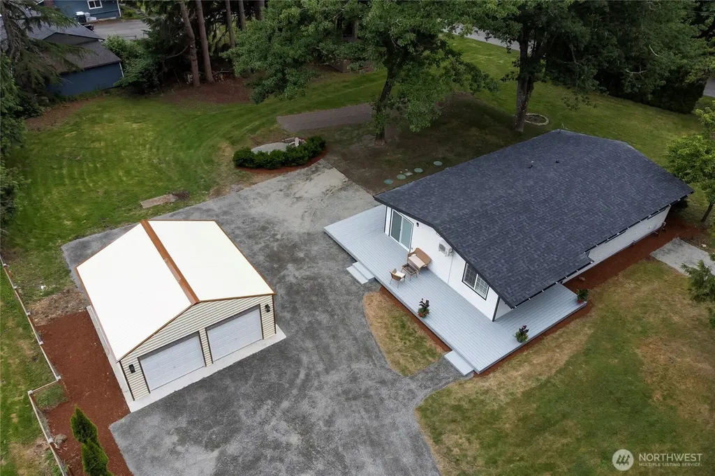 20002 208th Avenue SE Renton WA 98058