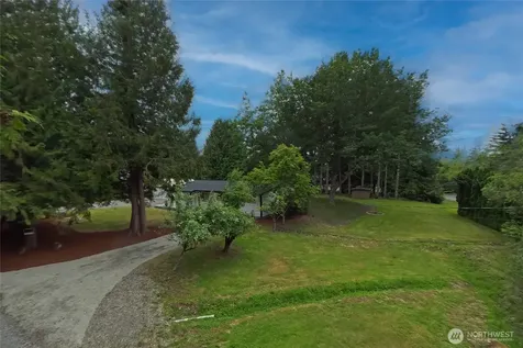 20002 208th Avenue SE Renton WA 98058